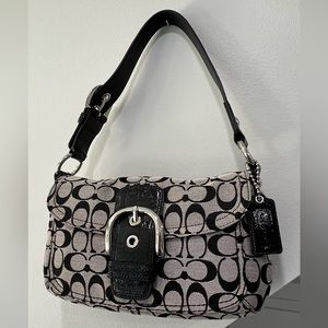 Coach Medium Shoulder bag w/Buckle & Patent Accents Black/Grey